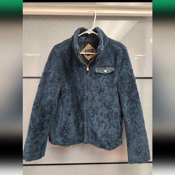 Pendleton fuzzy full zip woman's winter cozy jacket, size medium - Picture 1 of 11